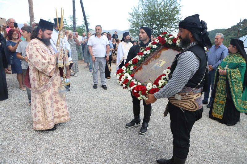 Υποδοχή της Εικόνας του Αγίου Γεωργίου Περιστερεώτα στην πανηγυρίζουσα Ιερά Μονή Μεταμορφώσεως του Σωτήρος Πρασινάδας Δράμας